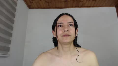 Snapshot of malasexychick chatting on September 19, 1:48 pm Mariapau online show from September 19, 1:48 pm