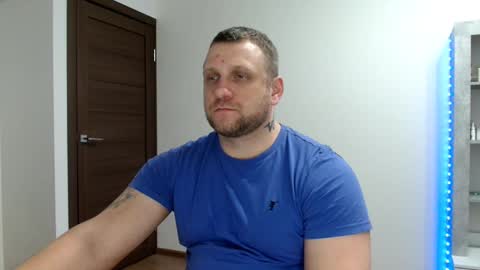 malchyshka online show from March 4, 7:33 pm