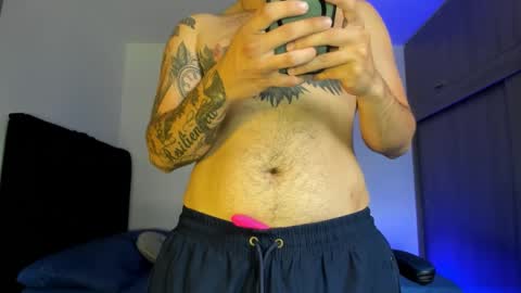 Snapshot of male_pussy chatting on September 26, 5:32 pm ADAM online show from September 26, 5:32 pm