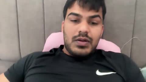 malegreek online show from March 25, 1:40 pm