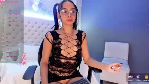 Snapshot of malejasaenz chatting on February 25, 12:27 pm Alejandra Take domi control in 100 tkns 5 min. Dont miss my moans online show from February 25, 12:27 pm