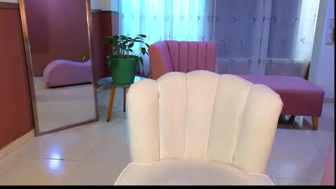 Snapshot of malen_fitnessmilf chatting on October 12, 12:09 pm malen_fitnessmilf online show from October 12, 12:09 pm