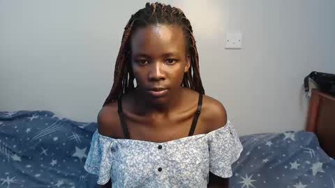 lati online show from November 28, 1:07 pm