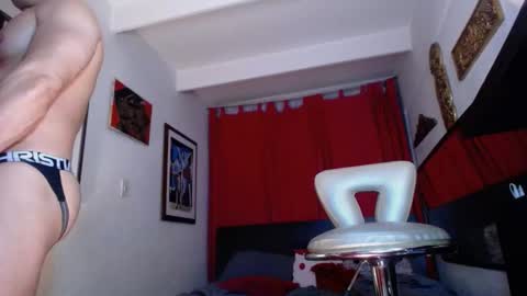 Snapshot of malikgrey chatting on February 21, 7:56 am Malik Grey online show from February 21, 7:56 am