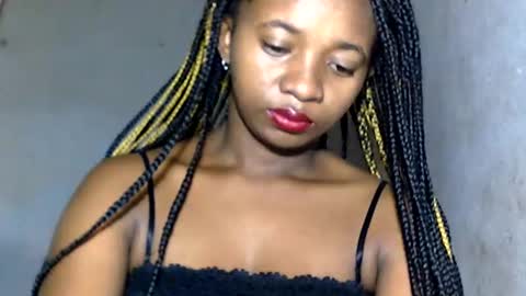 Snapshot of malinah01 chatting on January 9, 4:08 am malinah01 online show from January 9, 4:08 am