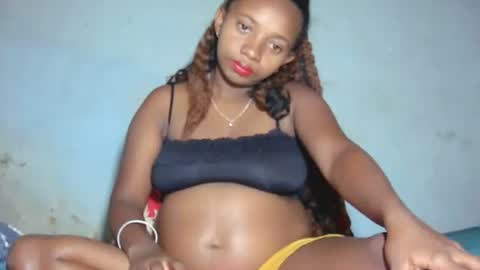 Snapshot of malinah01 chatting on October 20, 3:39 pm malinah01 online show from October 20, 3:39 pm