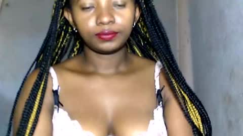 Snapshot of malinah01 chatting on January 8, 12:58 pm malinah01 online show from January 8, 12:58 pm