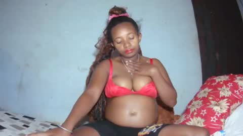 Snapshot of malinah01 chatting on September 21, 5:55 am malinah01 online show from September 21, 5:55 am