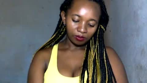 Snapshot of malinah01 chatting on January 12, 12:33 pm malinah01 online show from January 12, 12:33 pm