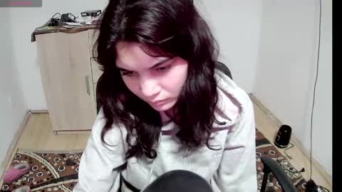 mallorymyers online show from January 5, 7:50 pm