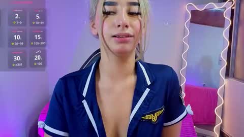 Malory  online show from November 21, 7:56 pm