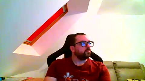 breton online show from November 23, 9:46 pm