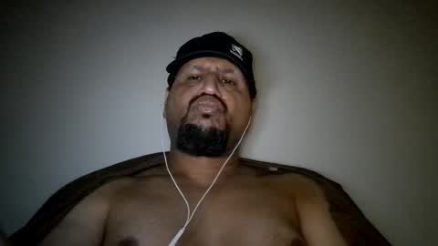 Man new online show from July 1, 11:57 pm