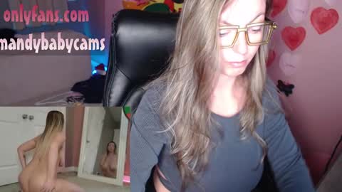 Snapshot of mandybabyxxx chatting on September 28, 3:15 am MandyBabyXXX online show from September 28, 3:15 am