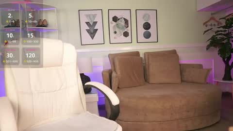 Mandy Collins online show from April 15, 11:35 am