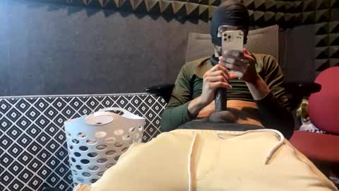 Mani4sexy online show from February 24, 8:01 pm