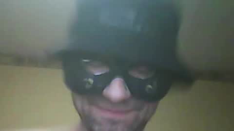 maniakruls online show from February 8, 1:14 pm