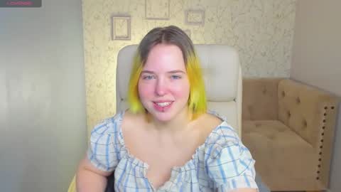 Snapshot of manic_pixie_ chatting on February 2, 11:07 am manic_pixie_ online show from February 2, 11:07 am