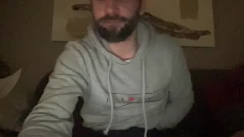 manni_ online show from December 9, 2:13 am