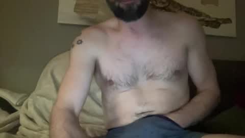 manni_ online show from December 3, 8:55 pm