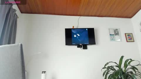 manucute 23  online show from September 19, 3:16 pm