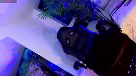 Manuela Kingsley online show from March 12, 11:42 am