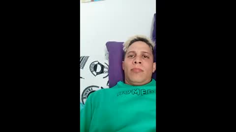 manufuego1 online show from May 2, 6:46 pm