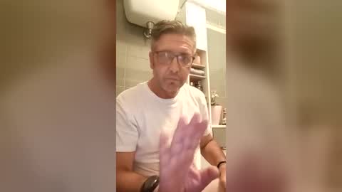manulux1710 online show from July 19, 8:55 pm