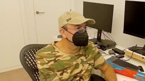 manup1977 online show from November 4, 2:13 am