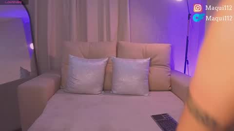 Maquii   online show from April 21, 1:42 am