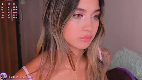 Snapshot of mara__ross chatting on February 27, 1:28 pm Mara Independent Model online show from February 27, 1:28 pm