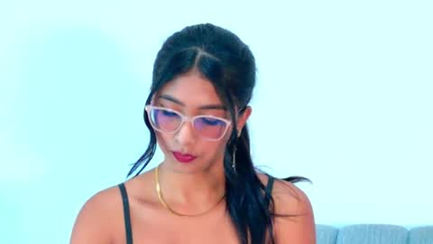 Snapshot of maraa_fox chatting on September 23, 12:37 am maraa_fox online show from September 23, 12:37 am