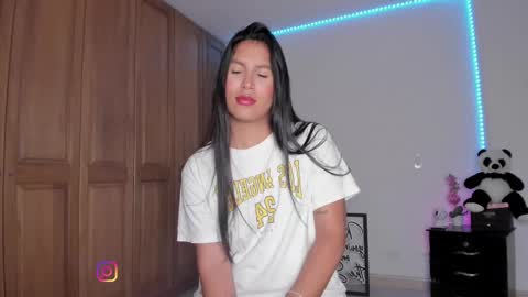 Mara online show from March 1, 5:27 pm