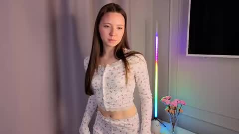 Mary online show from February 28, 4:00 pm