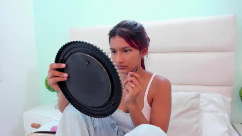 Maray Lous  online show from February 19, 8:19 pm