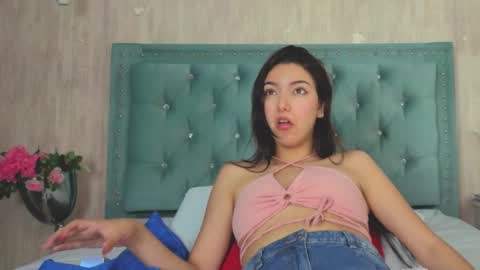 Snapshot of marcelaa_fox chatting on September 22, 7:40 pm Marcela online show from September 22, 7:40 pm