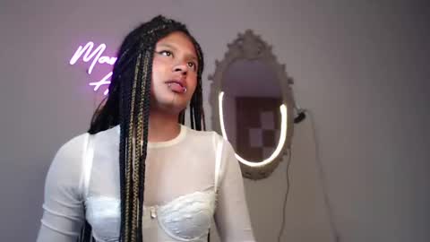 Michell Dayan online show from December 17, 12:56 am