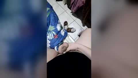 marcos777es online show from August 4, 5:47 am