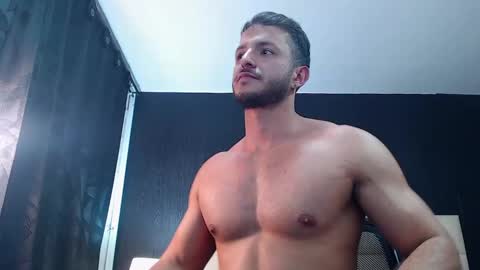 marcus_lafourt online show from December 18, 11:51 pm