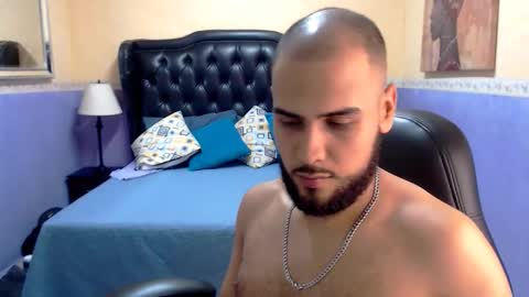 Snapshot of marcus_soler chatting on October 15, 7:58 pm marcus_soler online show from October 15, 7:58 pm