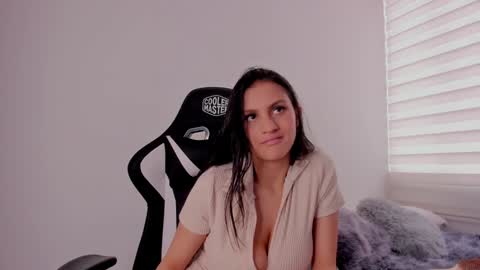 Snapshot of mardybum_ chatting on February 7, 6:02 pm Maria online show from February 7, 6:02 pm