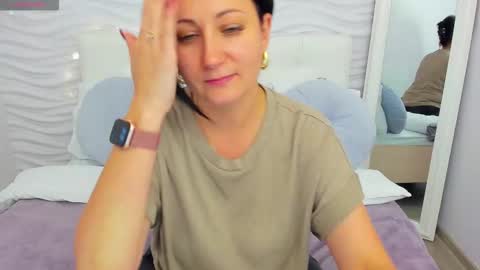 Margo online show from September 10, 1:45 pm