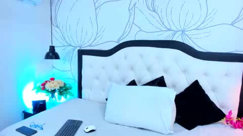 Margot  online show from April 16, 1:00 pm