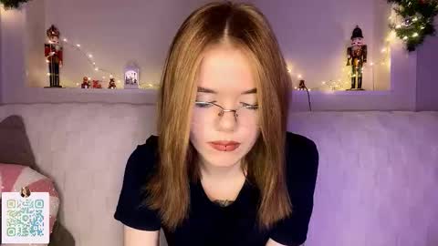 Lina online show from January 8, 9:31 pm