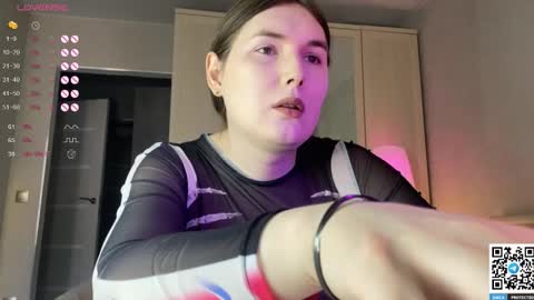 Snapshot of maria_bowie chatting on September 12, 7:54 am Maria online show from September 12, 7:54 am
