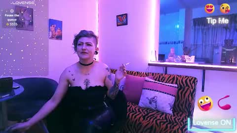 Maria fernanda online show from October 8, 2:30 am