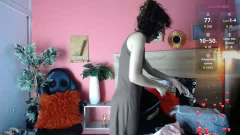 maria_turner1 online show from June 2, 10:50 am