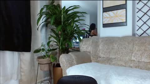 Snapshot of mariaa_antonia1 chatting on February 6, 2:55 am mariaa_antonia1 online show from February 6, 2:55 am