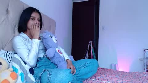 Vicky online show from October 9, 8:47 pm