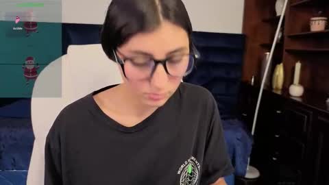 Maria online show from December 20, 7:43 pm